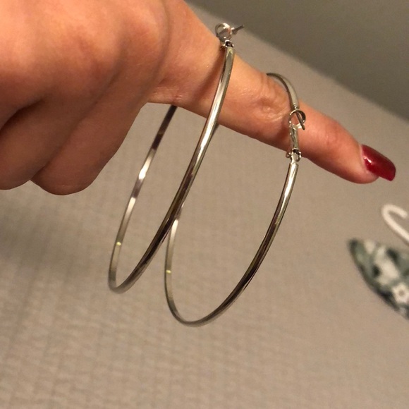 Hoops. - Picture 2 of 3